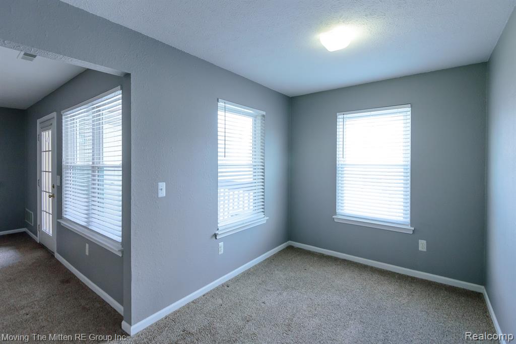 1398 Heatherwood Lane, Ann Arbor, MI 48108 — Photo 15
