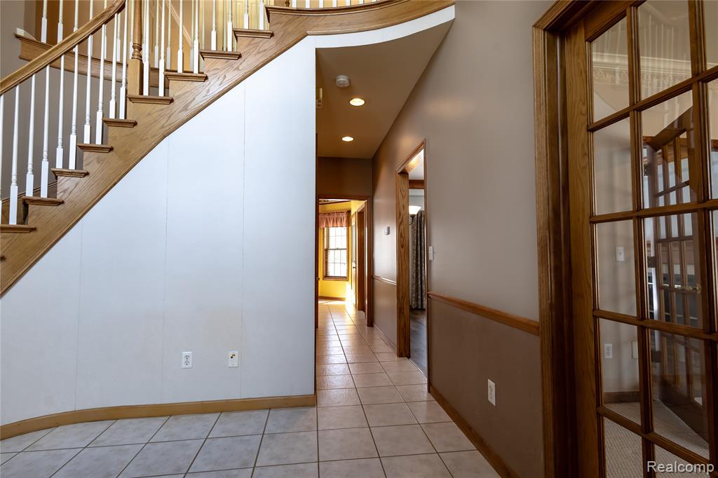 26720 Whispering Willows Drive, New Boston, MI 48164 — Photo 10