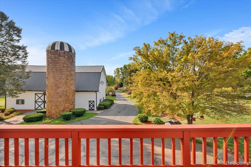 3305 Lakeville Road, Oxford, MI 48370 — Photo 22