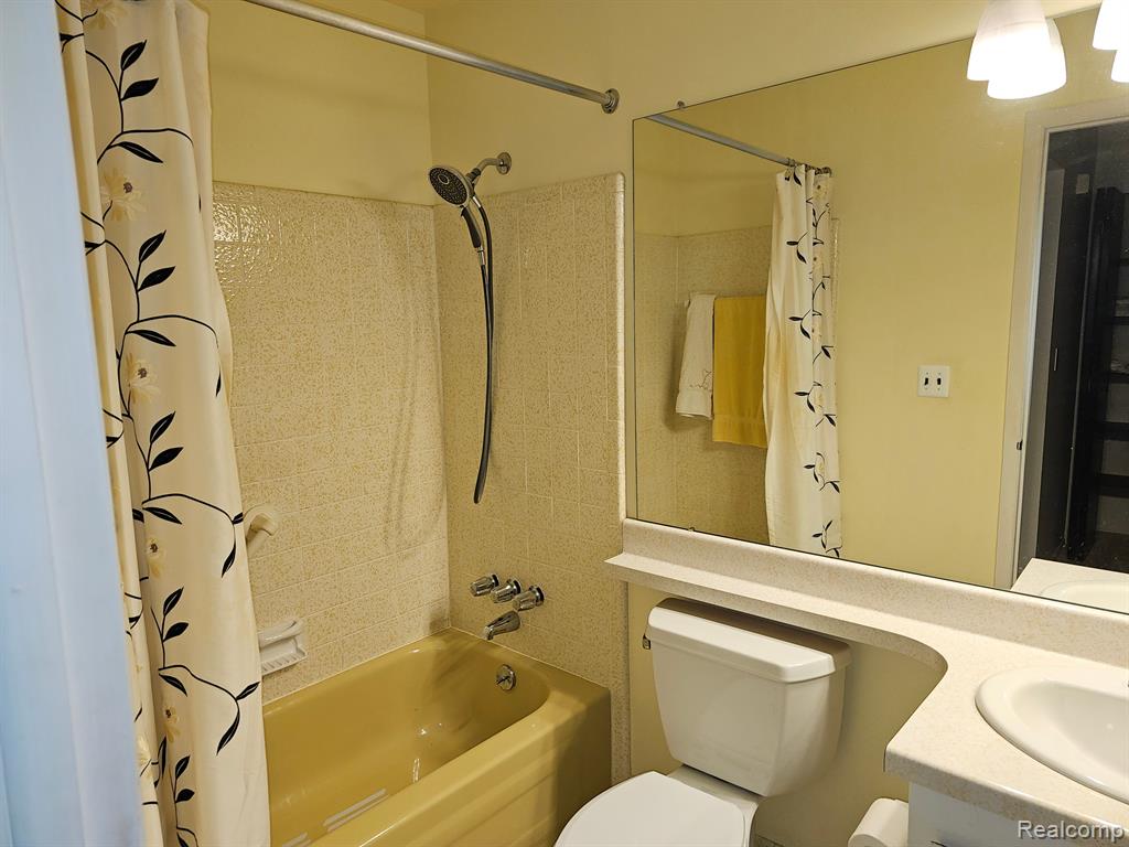40818 NEWPORT, 180, Plymouth, MI 48170 — Photo 4