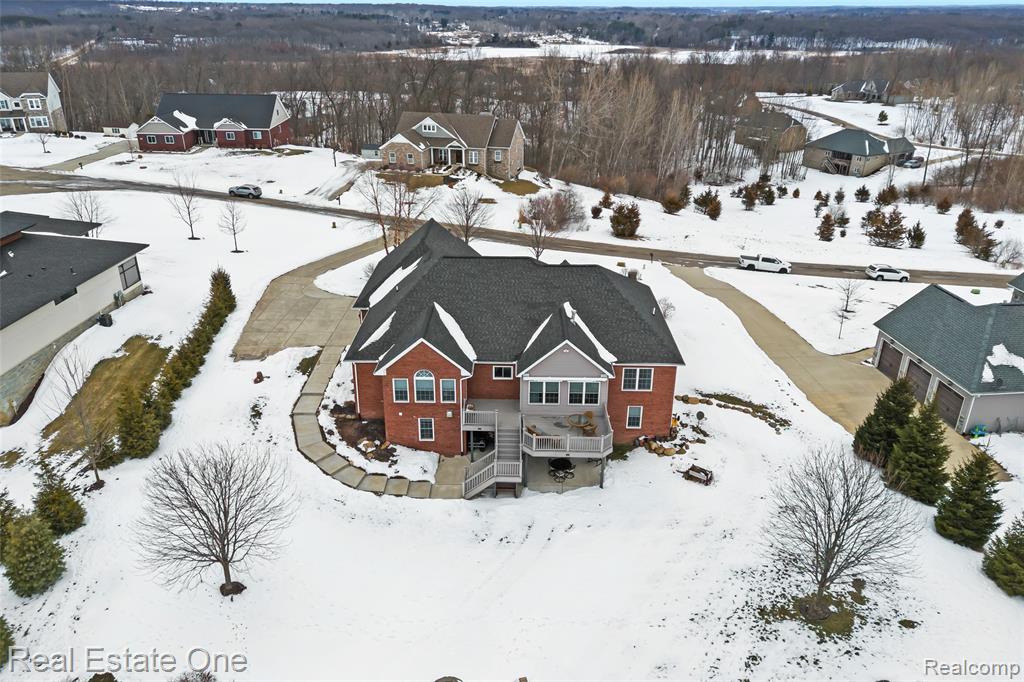 9032 Palmers Way Drive, Fenton, MI 48430 — Photo 42