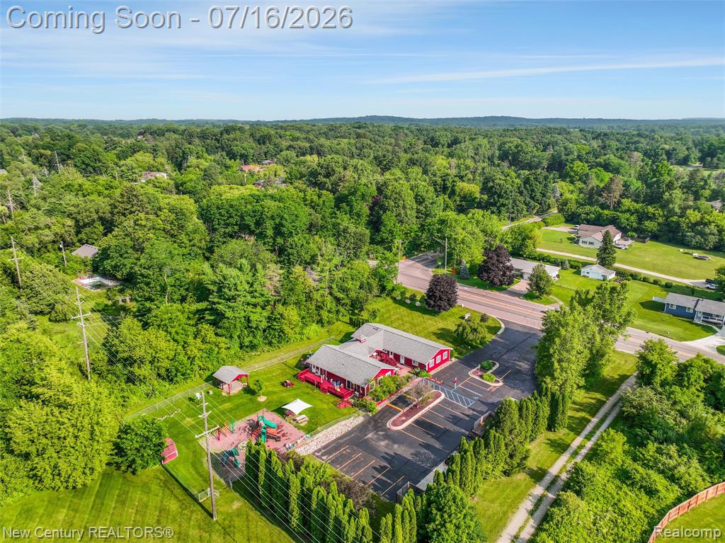 671 Braxwood Place, Milford, MI 48381 — Photo 23