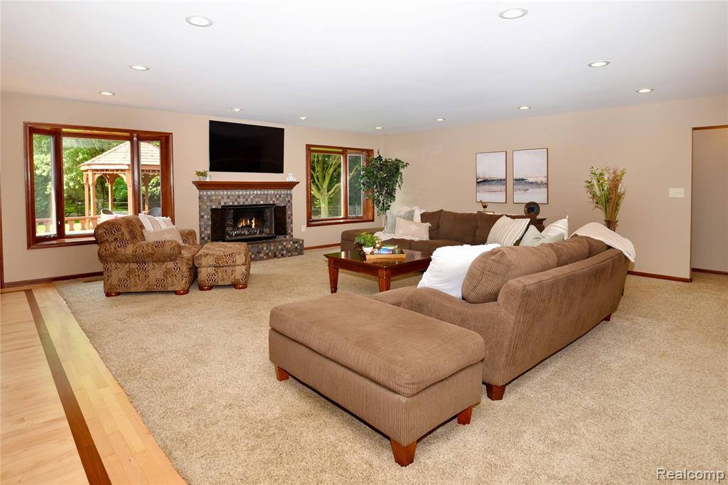 960 Eckford Drive, Troy, MI 48085 — Photo 4