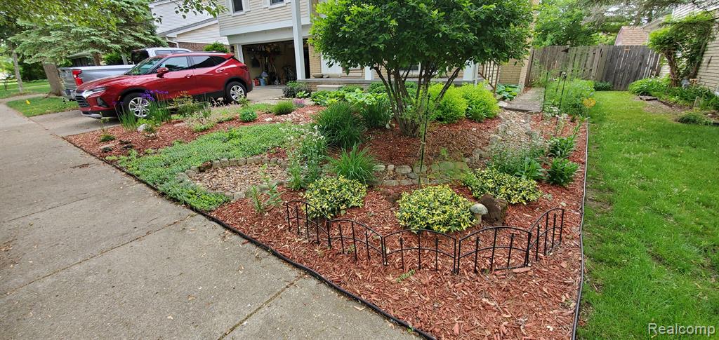 800 GEORGETOWN Street, Canton, MI 48188 — Photo 3