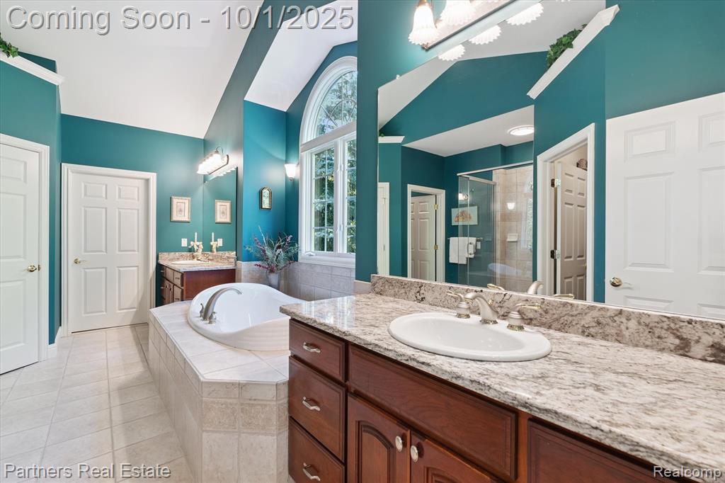 8044 Alta Vista Drive, Pinckney, MI 48169 — Photo 31