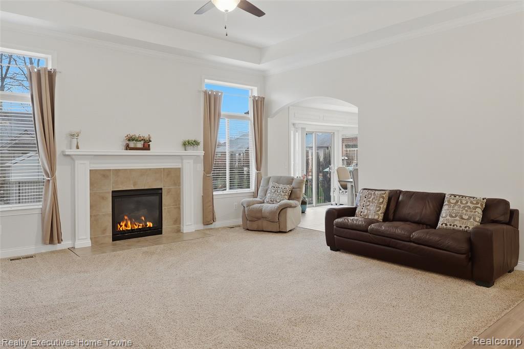 50486 Torrey Pines Drive, Macomb, MI 48042 — Photo 10