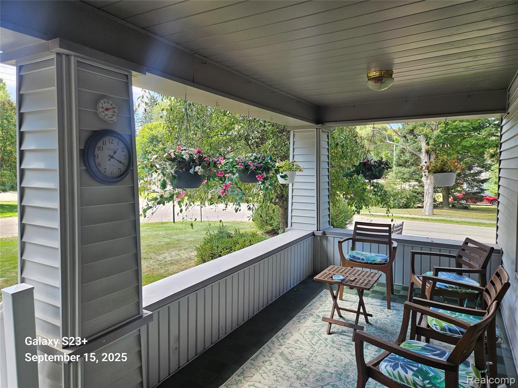 624 Hickory Street, Fenton, MI 48430 — Photo 7