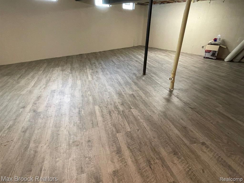 5630 BEAUCHAMP, West Bloomfield, MI — Photo 16