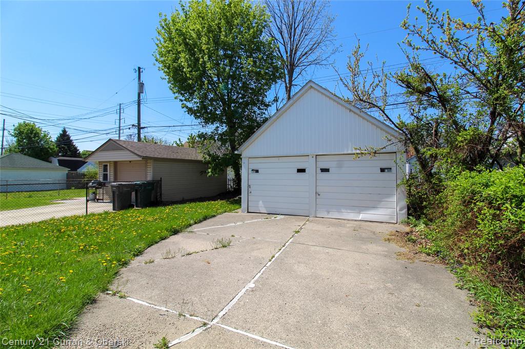 6559 Barrie Street, Dearborn, MI 48126 — Photo 24