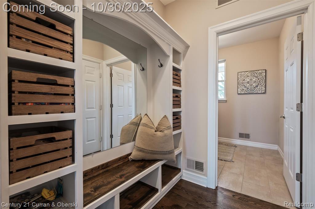 50499 Cottonwood Court, Plymouth, MI 48170 — Photo 33