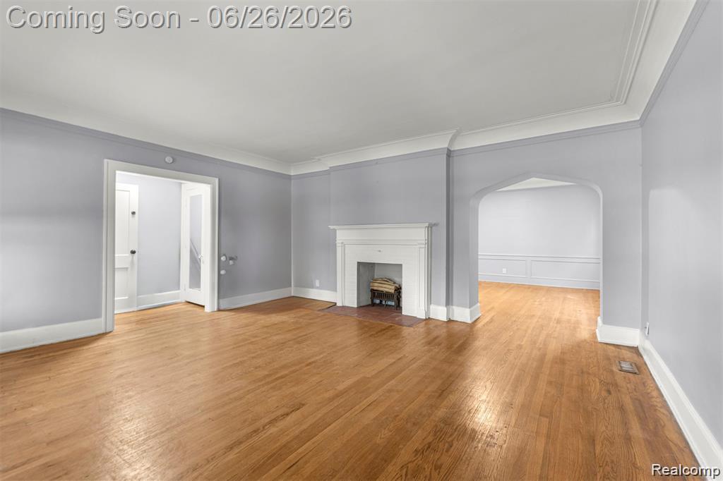 2015 Gladstone Street, Detroit, MI 48206 — Photo 6