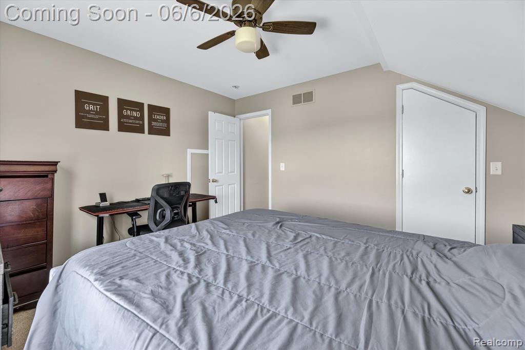 5324 Sequoia Court, Grand Blanc, MI 48439 — Photo 25