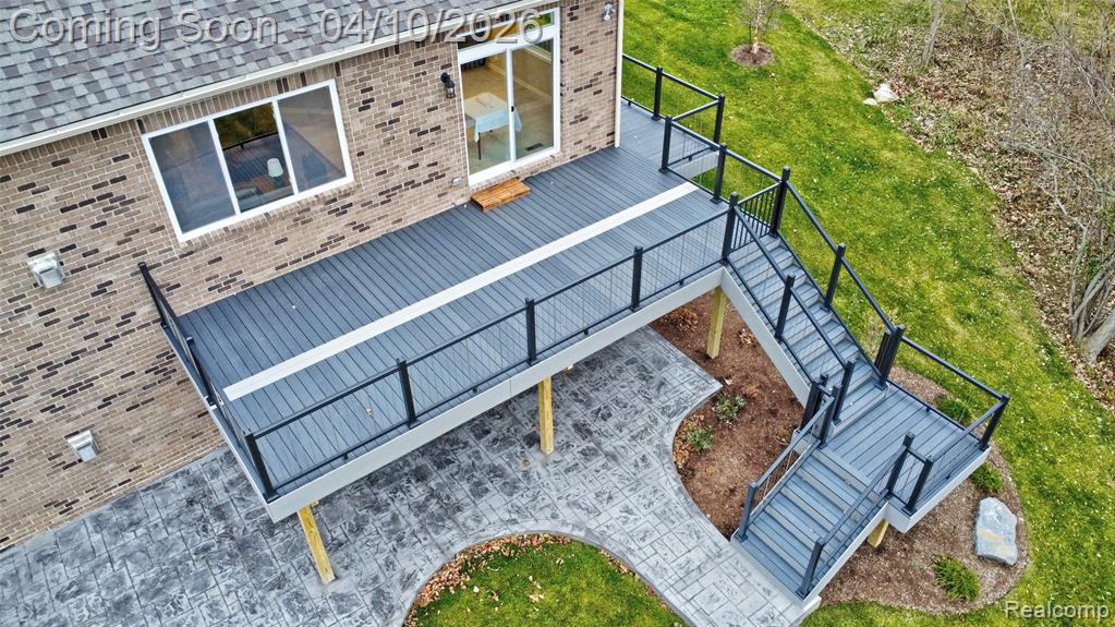 68) Aerial Back Deck.jpg