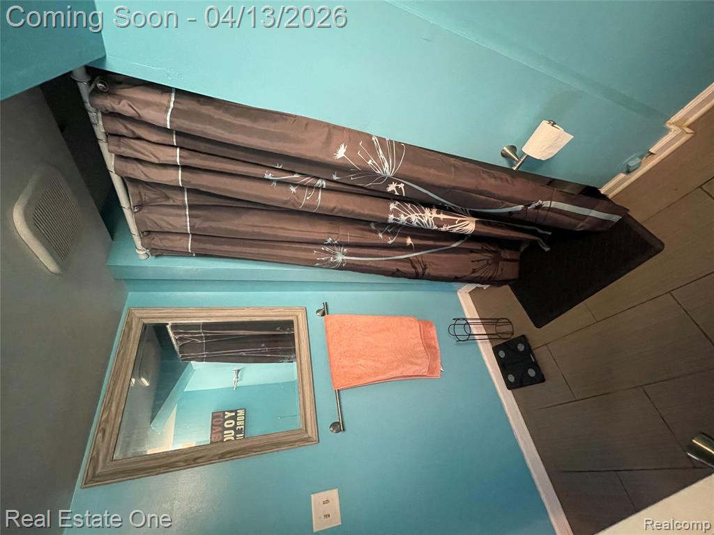 24738 Cashmere Court, 120, Southfield, MI 48033 — Photo 21