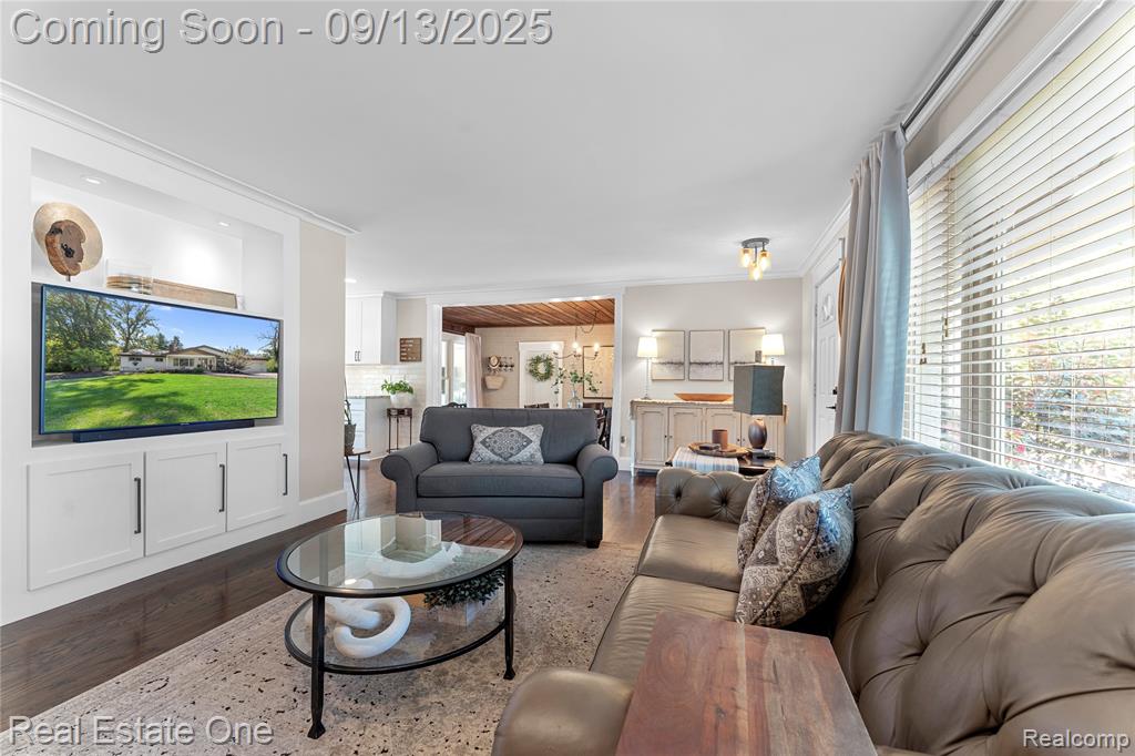 9175 Byromar Lane, Grosse Ile, MI 48138 — Photo 9