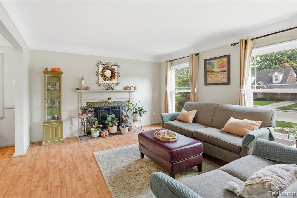 925 N Mildred Street, Dearborn, MI 48128 — Photo 21