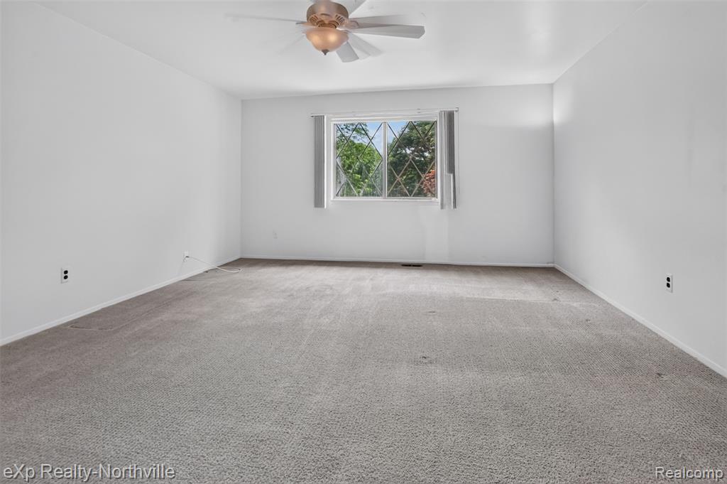 7565 Embassy Drive, Canton, MI 48187 — Photo 36