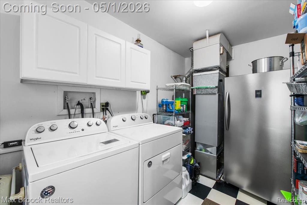 1165 Annjo Street, Walled Lake, MI 48390 — Photo 21