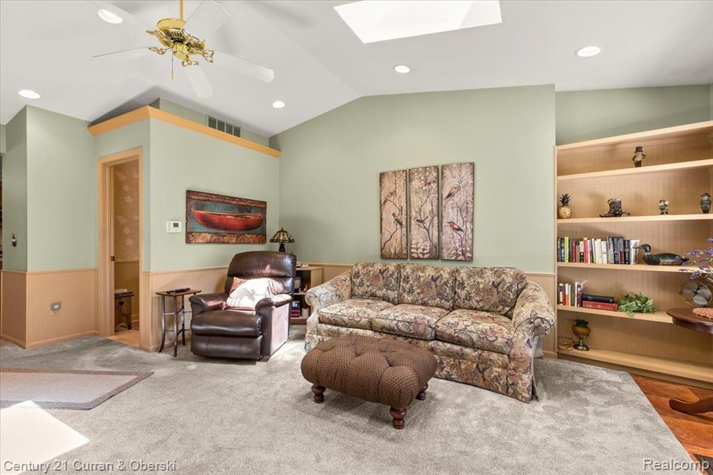 4669 PARKSIDE Boulevard, Allen Park, MI 48101 — Photo 18