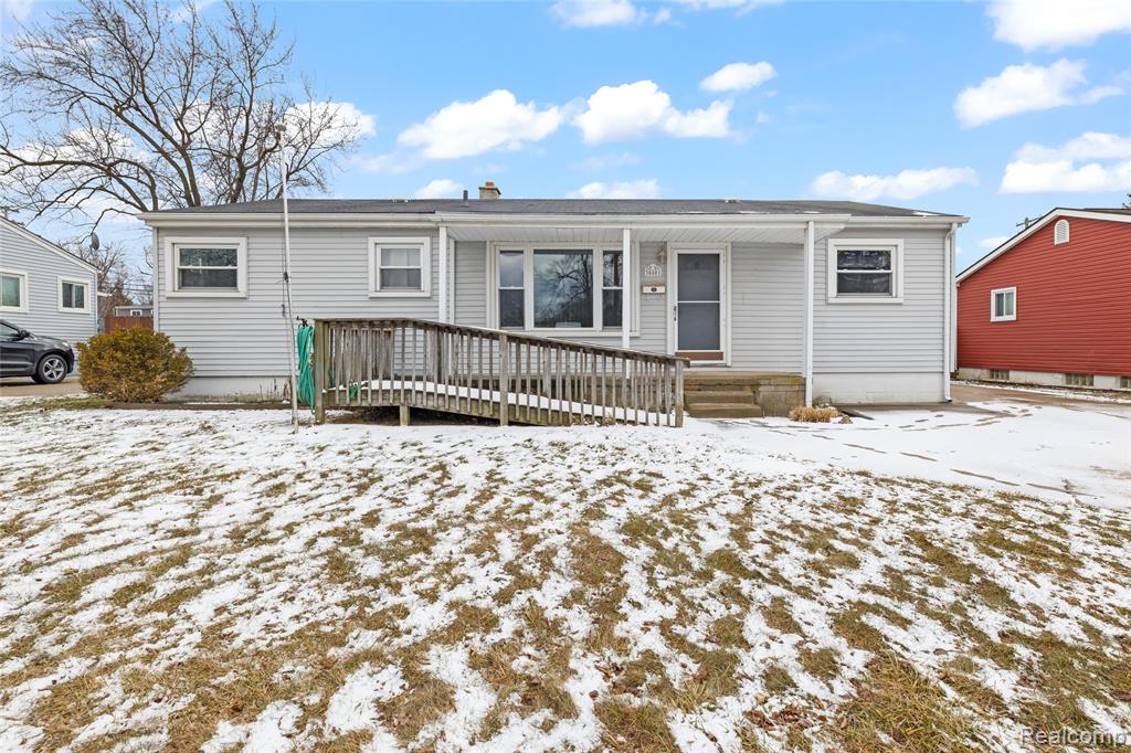 30801 Pardo Street, Garden City, MI — front exterior