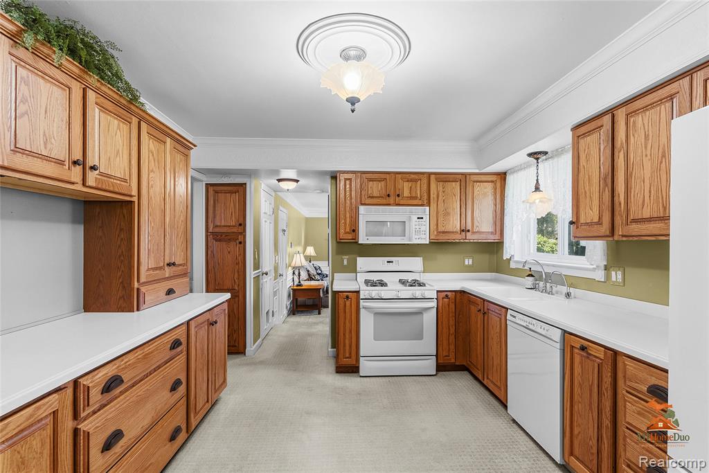 495 Springbrook Crescent, Saline, MI 48176 — Photo 13
