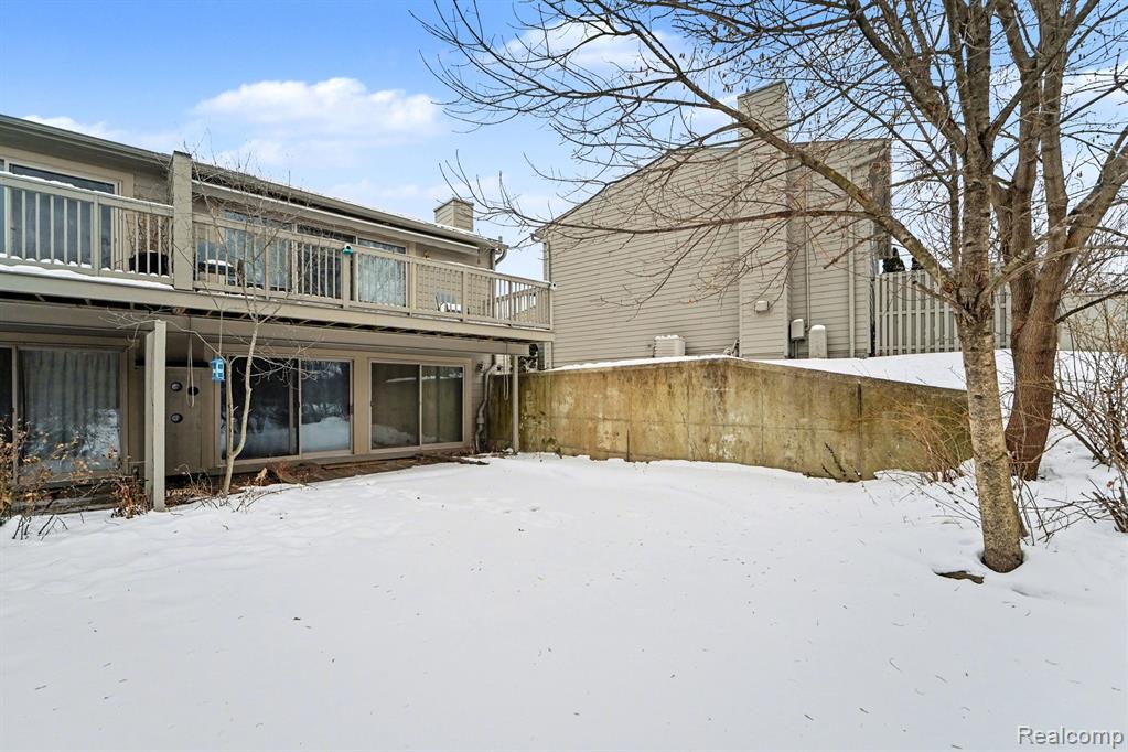 733 Watersedge Drive, Ann Arbor, MI 48105 — Photo 25