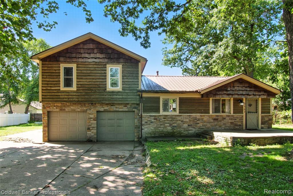 5567 Eldridge Drive, Waterford, MI 48327 — front exterior
