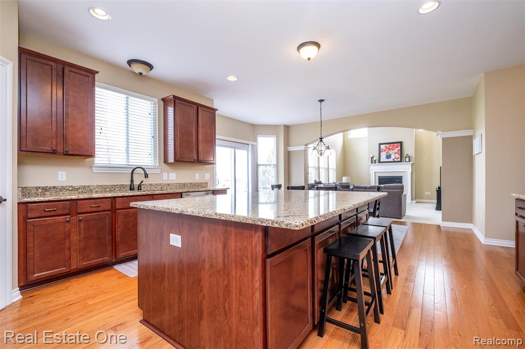 5947 Strawberry Circle, Commerce Twp, MI 48382 — Photo 31