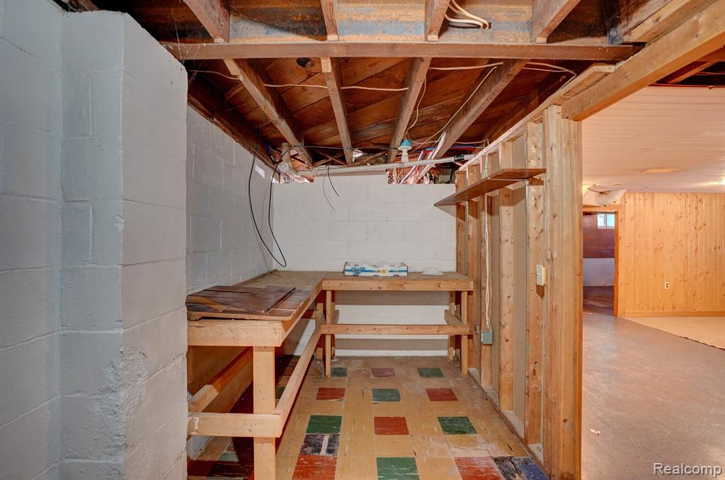 545 BANCROFT Street, Imlay City, MI 48444 — Photo 31
