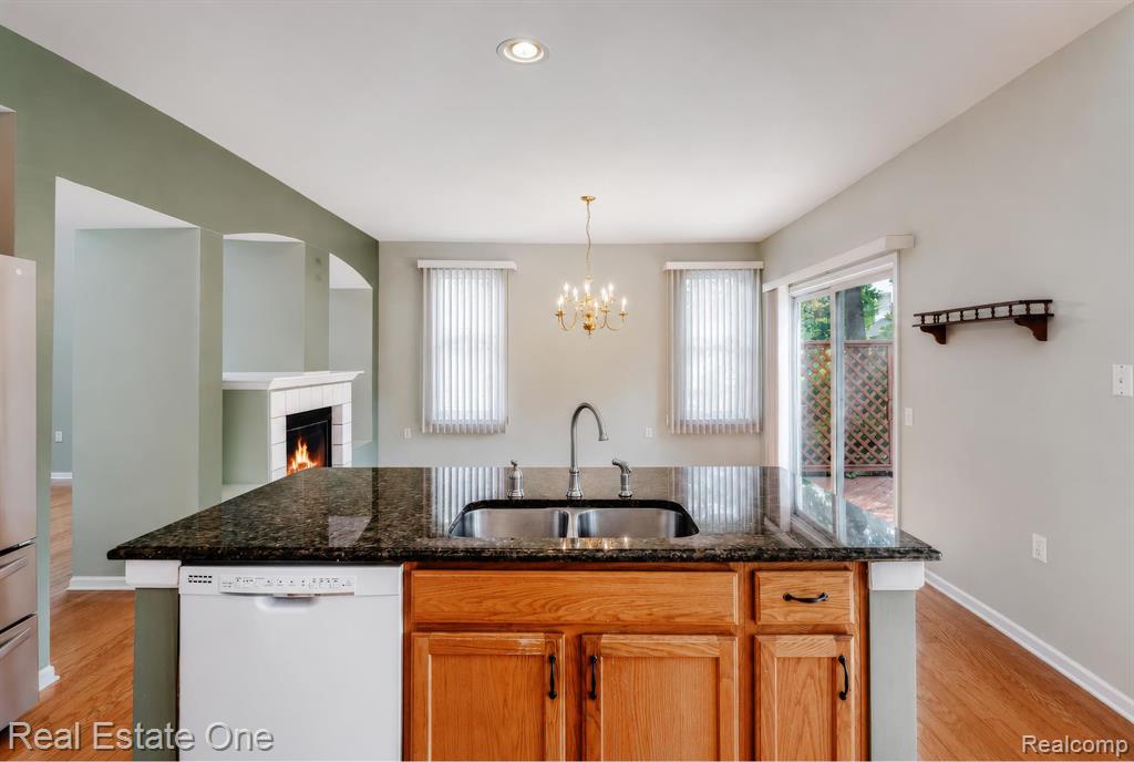 3622 Camden Court, Auburn Hills, MI 48326 — Photo 12