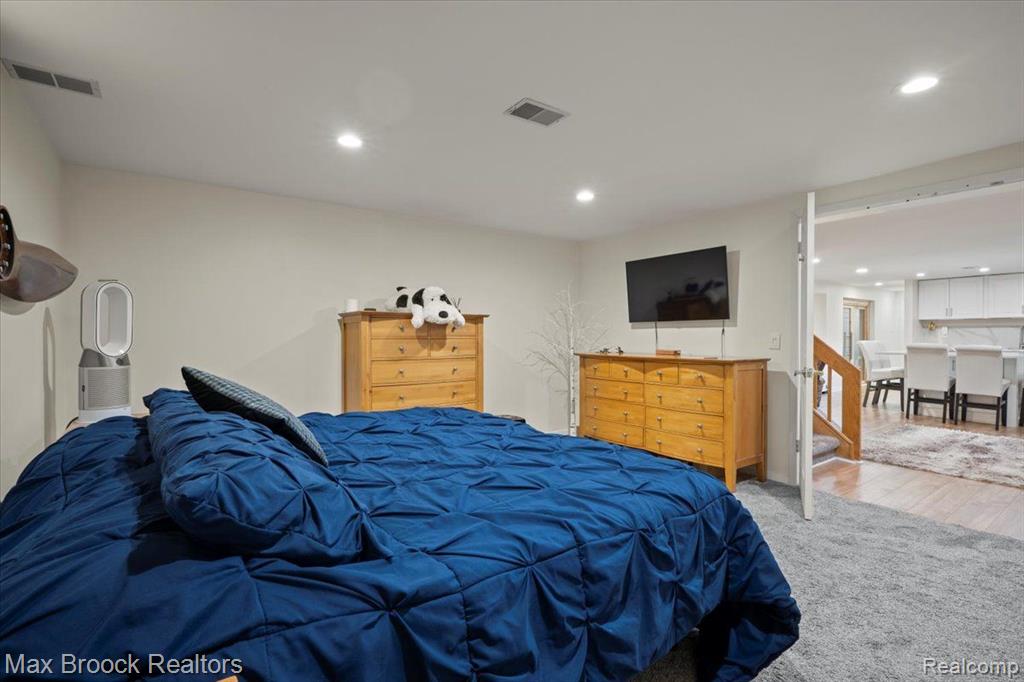 6362 CHARLES Drive, West Bloomfield, MI — Photo 65