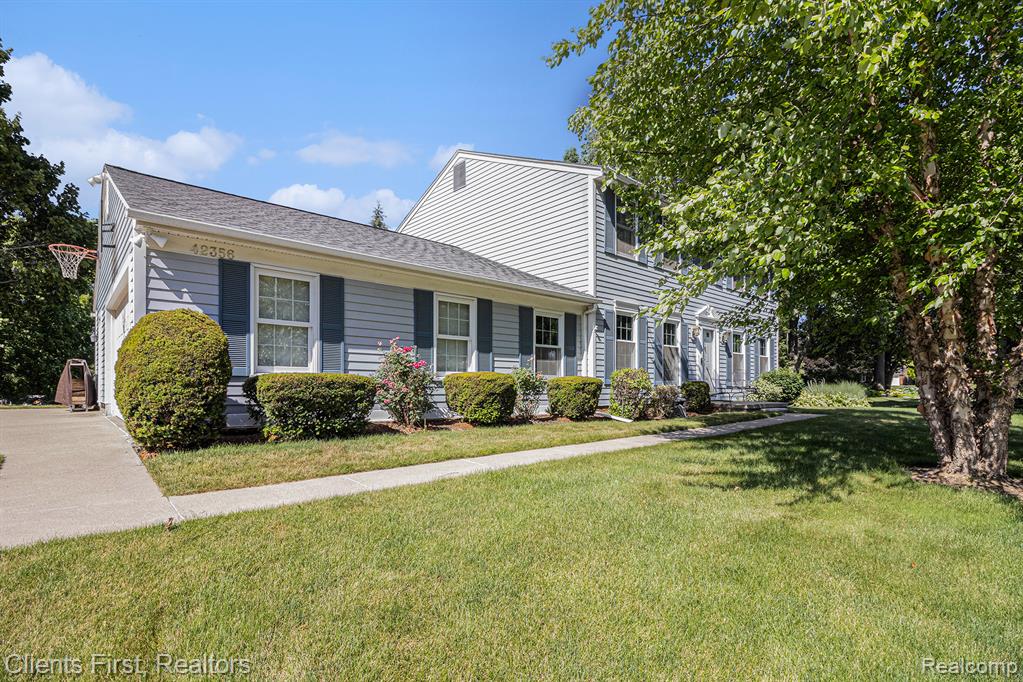 42356 Cotswold Court, Northville, MI, 48168