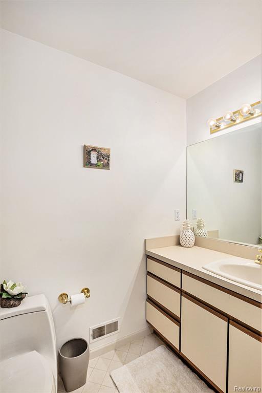 4336 S IRISH Road, Davison, MI 48423 — Photo 23