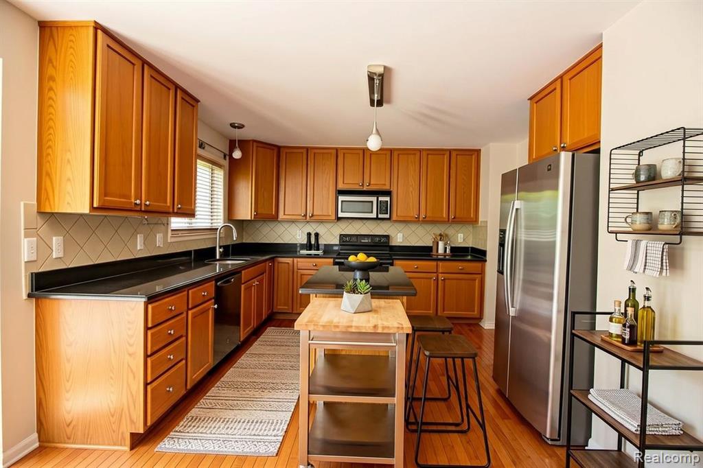 47721 GOFF Court, Canton, MI 48188 — Photo 5