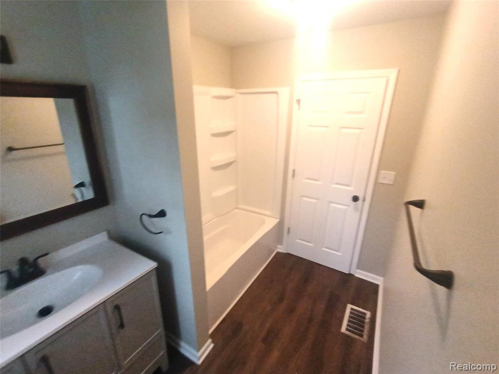 203 E Commercial Street, Norvell, MI 49263 — Photo 17
