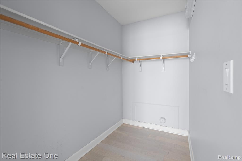 220 MAC Avenue, 313, East Lansing, MI 48823 — Photo 16