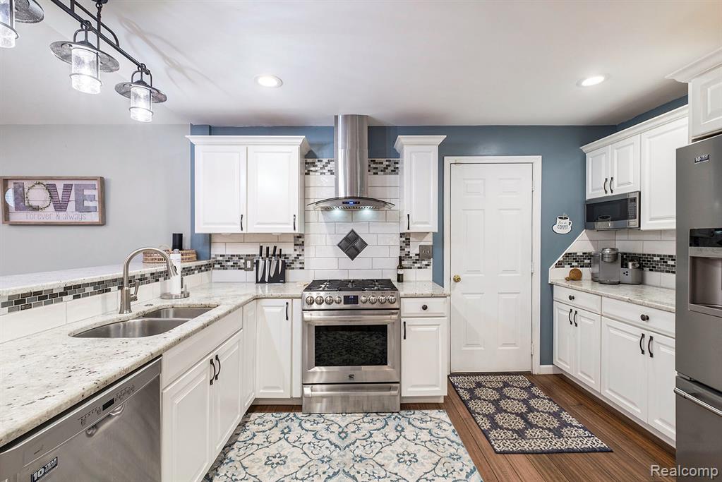 6343 Clovis Avenue E, Flushing, MI 48433 — Photo 13
