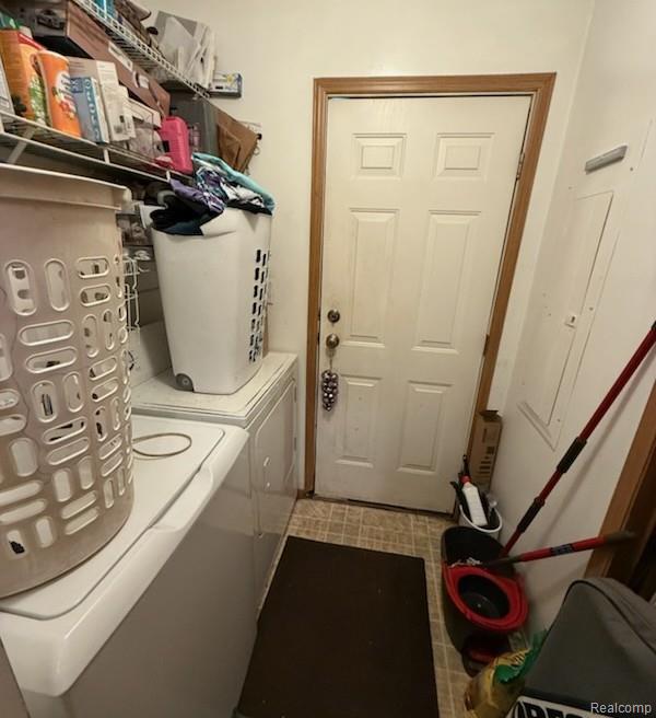 4028 Howe Road, Wayne, MI 48184 — Photo 15