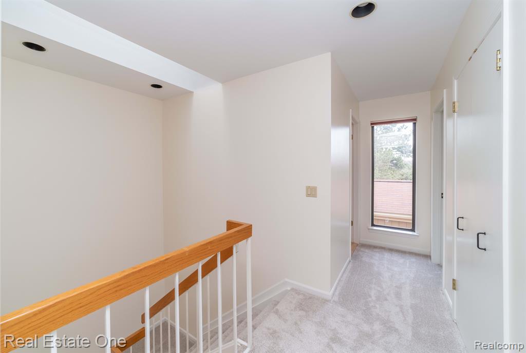 6250 POTOMAC Circle, West Bloomfield, MI — Photo 24