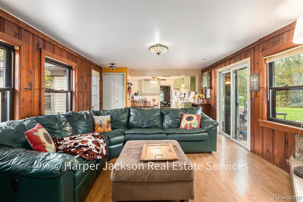 5621 Beard Road, Byron, MI 48418 — Photo 8