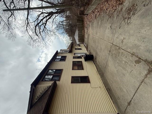 16845-7 Dolphin Street, Detroit, MI 48219 — Photo 2