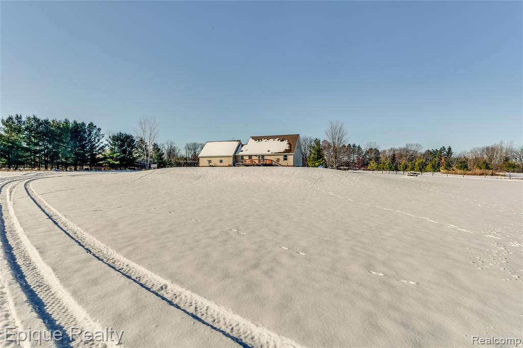 8662 Mason Road, Yale, MI 48097 — Photo 31