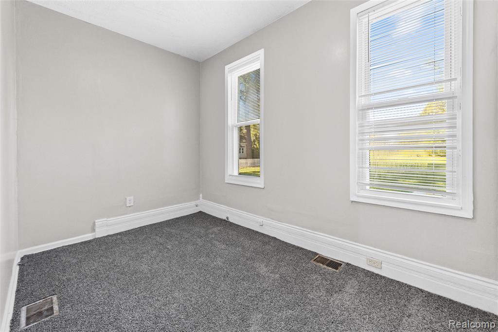 3707 Hunt Street, Detroit, MI 48207 — Photo 9