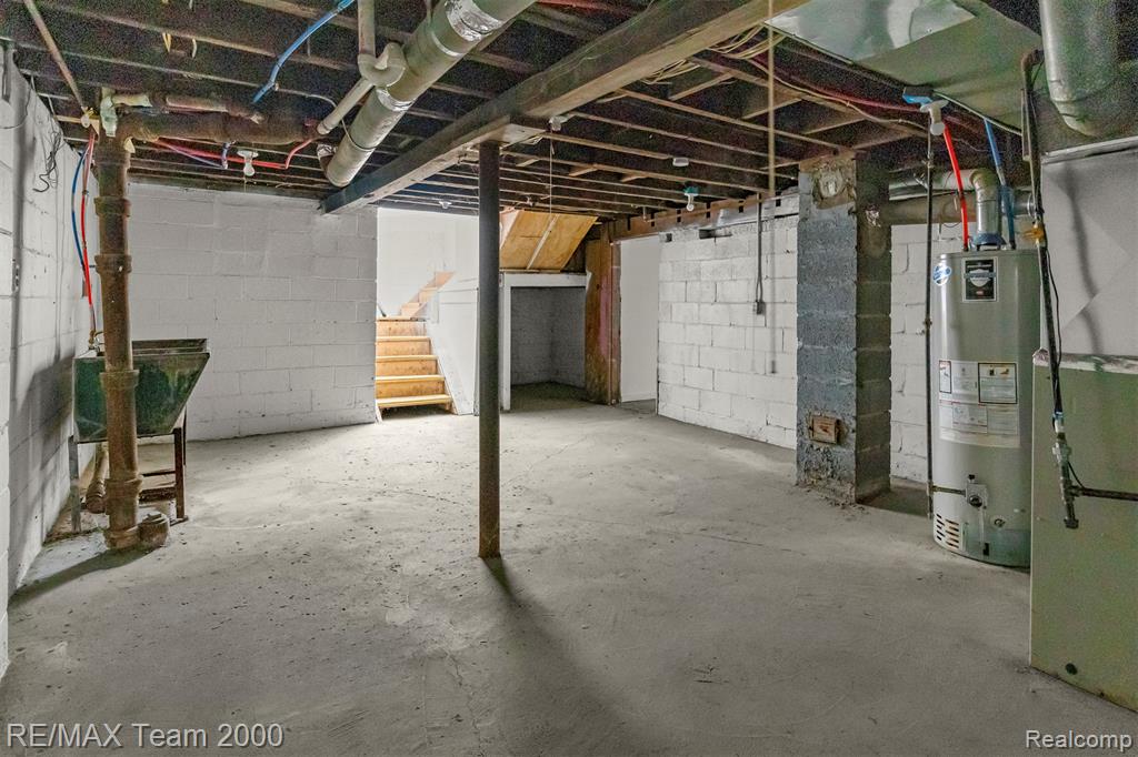 21304 Glen Lodge Road, Royal Oak, MI 48220 — Photo 42
