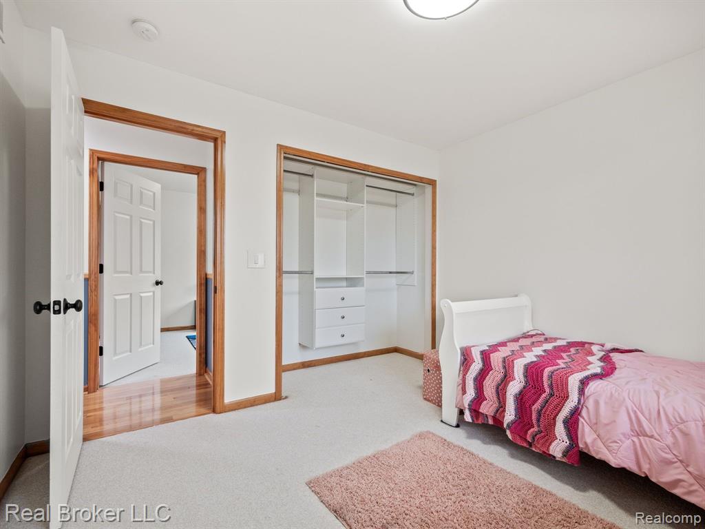 7265 Wood Pointe Drive, Almont, MI 48003 — Photo 18