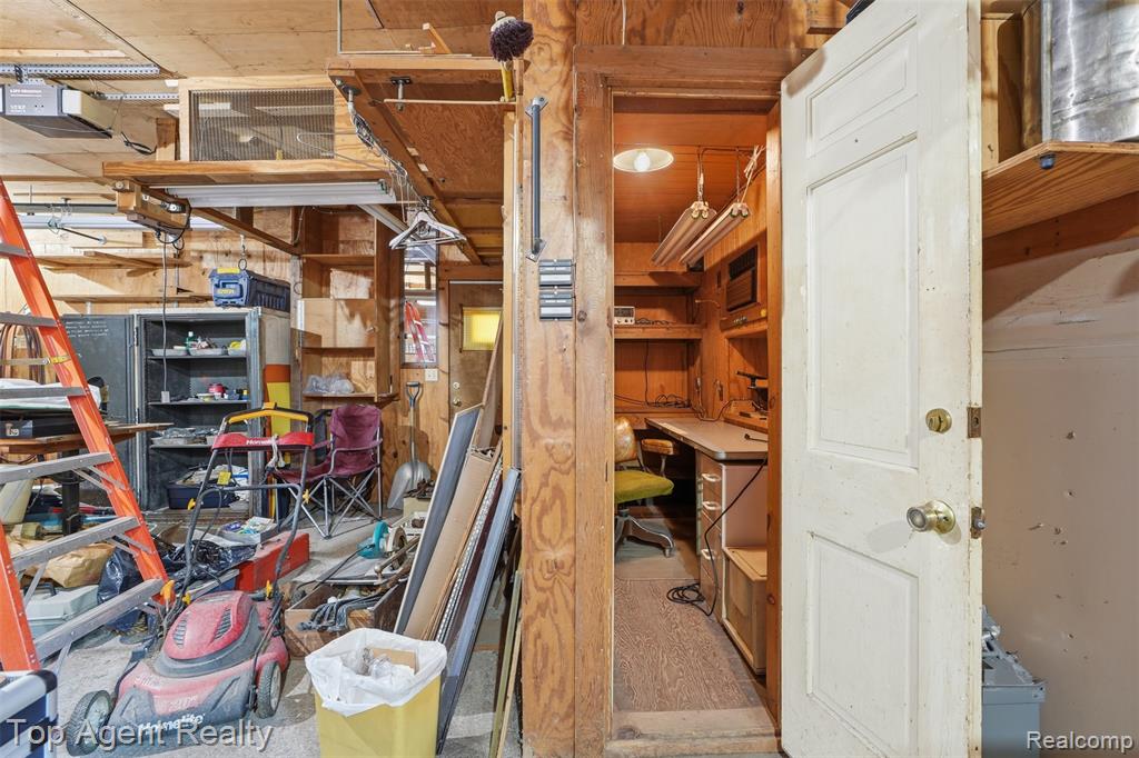 745 Karmada Street, Plymouth, MI 48170 — Photo 18