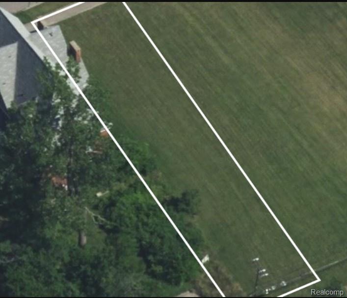 240 Hendrie Street, Detroit, MI, 48202