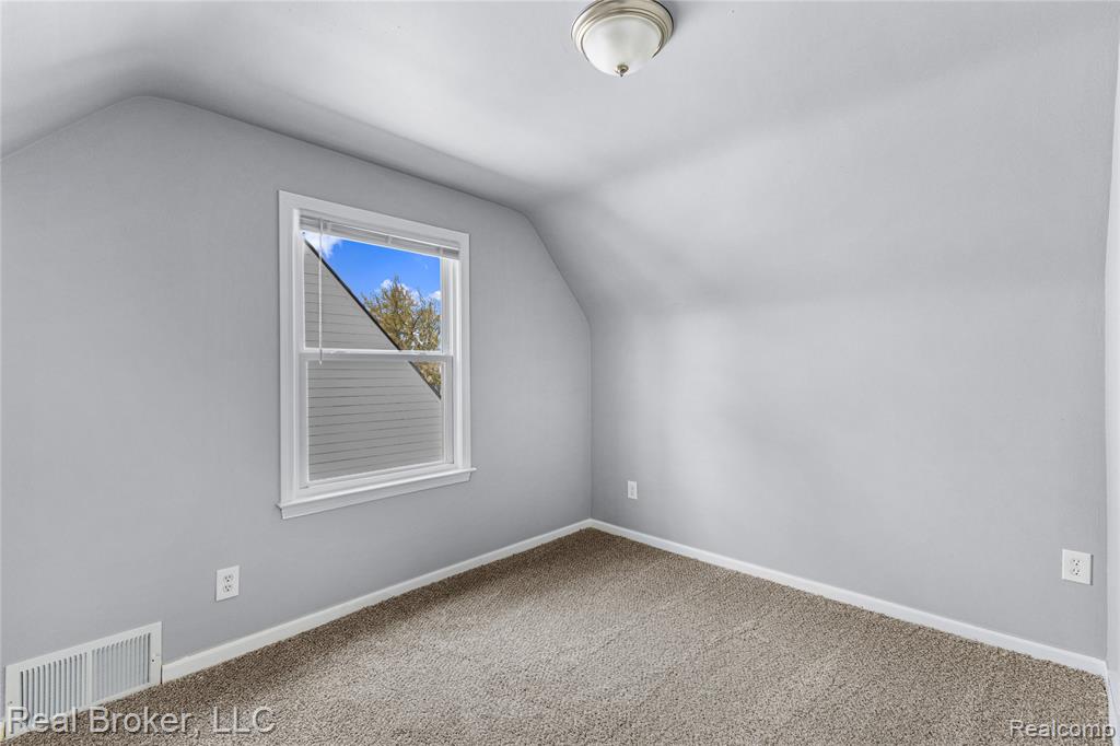 4637 University Place, Detroit, MI 48224 — Photo 15