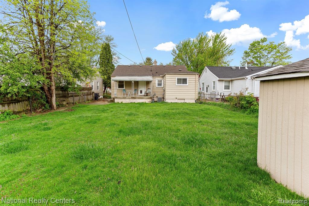 621 S Dorchester Avenue, Royal Oak, MI 48067 — Photo 25