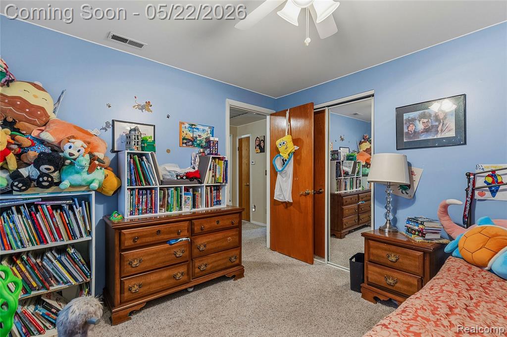 47735 Jeffry, Utica, MI 48317 — Photo 23
